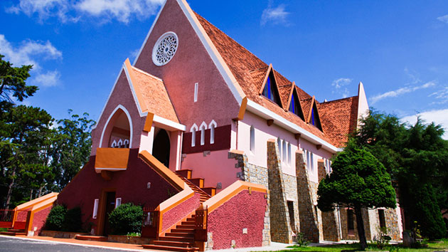 Nhà thờ Domaine Đà Lạt
